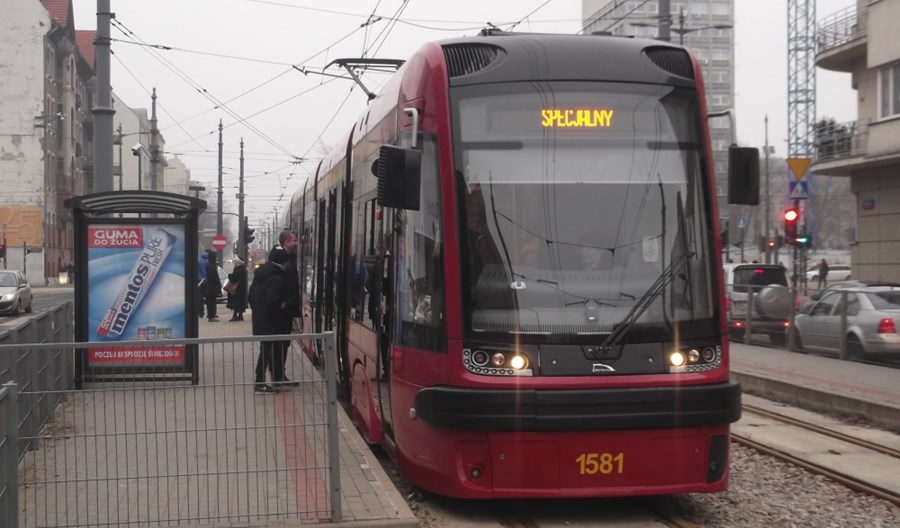 Łódź: Bilet miesięczny w telefonie? To już możliwe Łódź: Bilet miesięczny w telefonie? To już możliwe