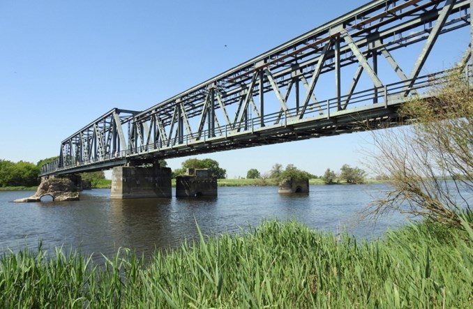 Zachodniopomorskie: Most kolejowy – między Polską a Niemcami – otworzy się na rowerowych turystów 