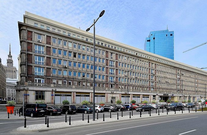 Rafał Trzaskowski w Radiu Zet: W Warszawie nie brakuje parkingów