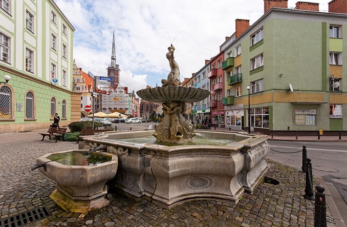 Powiat Nysa zamawia siedem autobusów podmiejskich