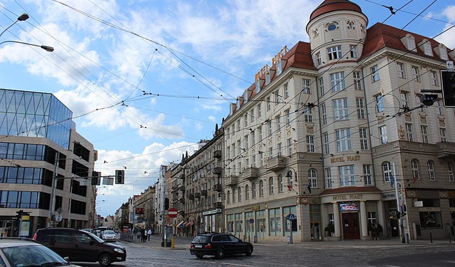 Wrocław. Po trzech latach będzie droga rowerowa do Dworca Głównego Wrocław. Po trzech latach będzie droga rowerowa do Dworca Głównego