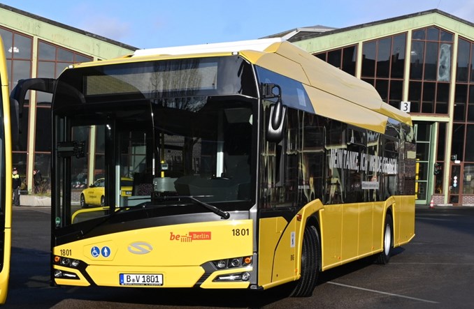 Berlin. 15 elektrobusów od Solarisa już w stolicy Niemiec