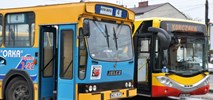 Sochaczew z biletomatami, tablicami i kartą elektroniczną