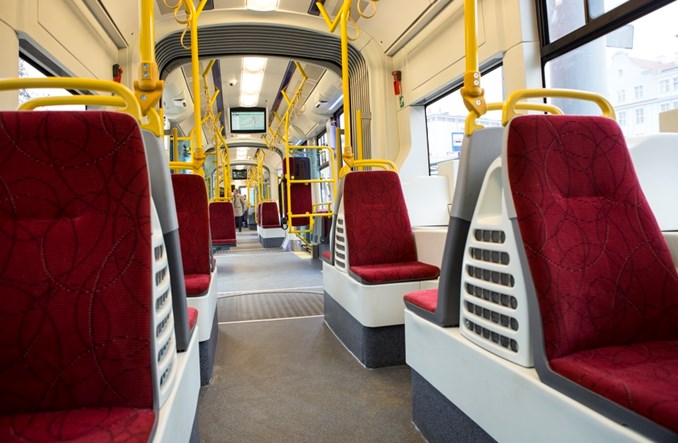 Gdańsk zamawia kolejne tramwaje i nalicza kary Pesie za dalsze opóźnienia