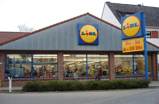 Łódź Kaliska: Na terenie PKS staje Lidl