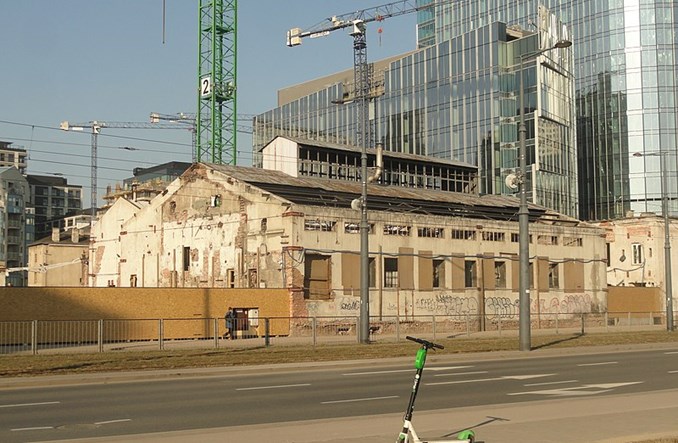 Warszawa. W magazynie ZDM leży już ok. 500 hulajnóg