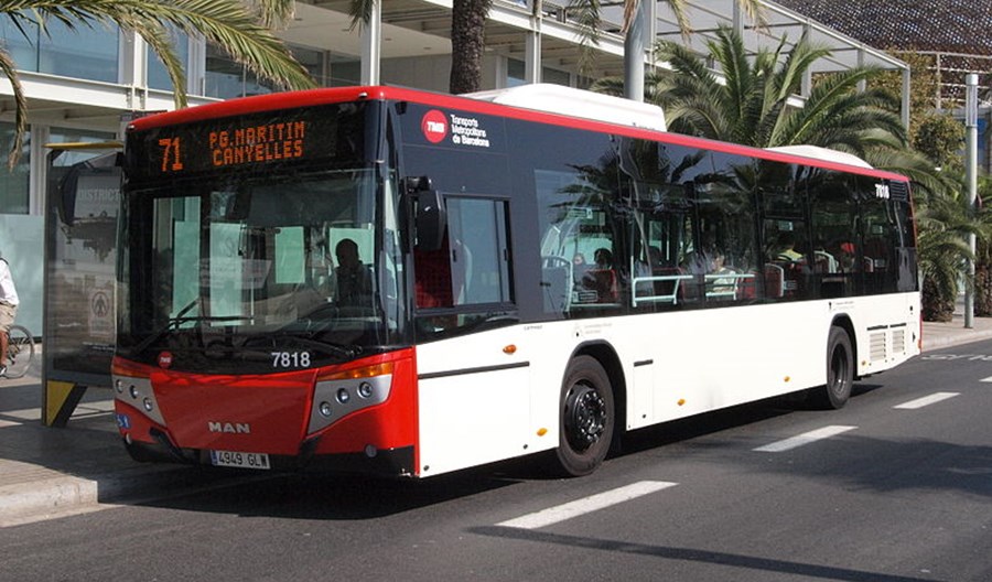 Barcelona kupuje 105 autobusów od MAN-a. Hybrydy i CNG Barcelona kupuje 105 autobusów od MAN-a. Hybrydy i CNG