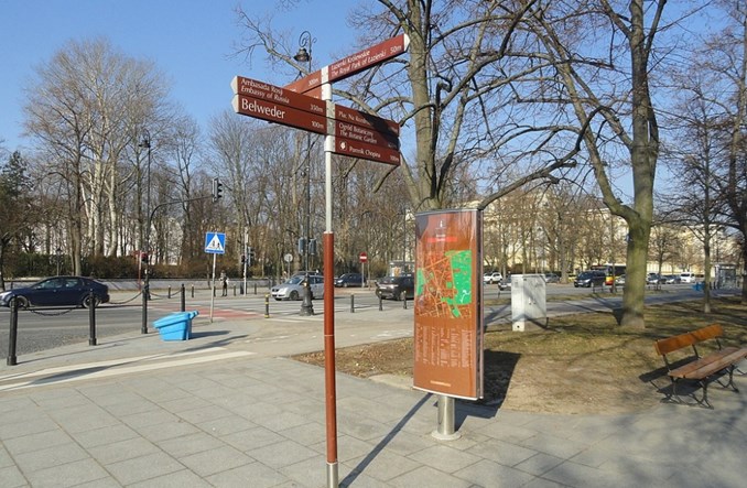 Warszawa. Będą oznaczenia czasu dojścia dla pieszych?