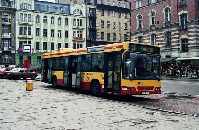 Łódź: MPK sprzedaje jelcze vero i wycofuje osiemnastoletnie volvo 7000