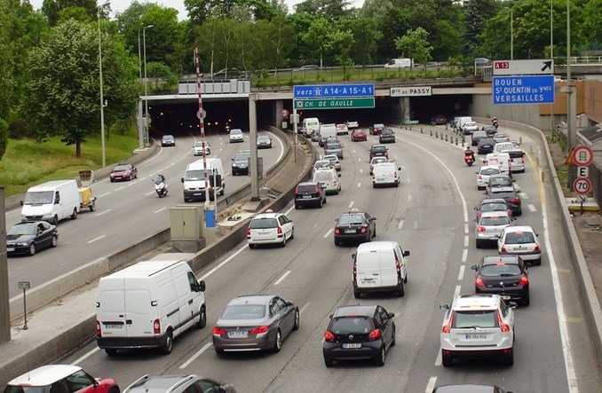 Paryż ograniczy prędkość na śródmiejskiej obwodnicy z 70 do 50 km/h?
