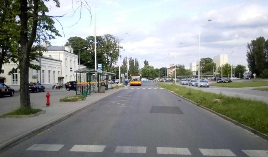Łódź: Pętla Widzew ogołocona z drzew. „Były martwe” Łódź: Pętla Widzew ogołocona z drzew. „Były martwe”