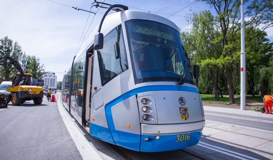 Wrocław będzie odchodzić od wakacyjnych rozkładów tramwajów Wrocław będzie odchodzić od wakacyjnych rozkładów tramwajów