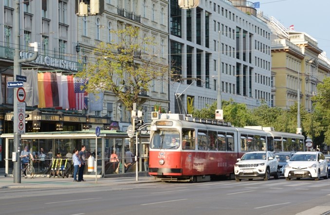 Wiedeń: Hulajnoga jak rower. Po ulicy i nie po chodniku
