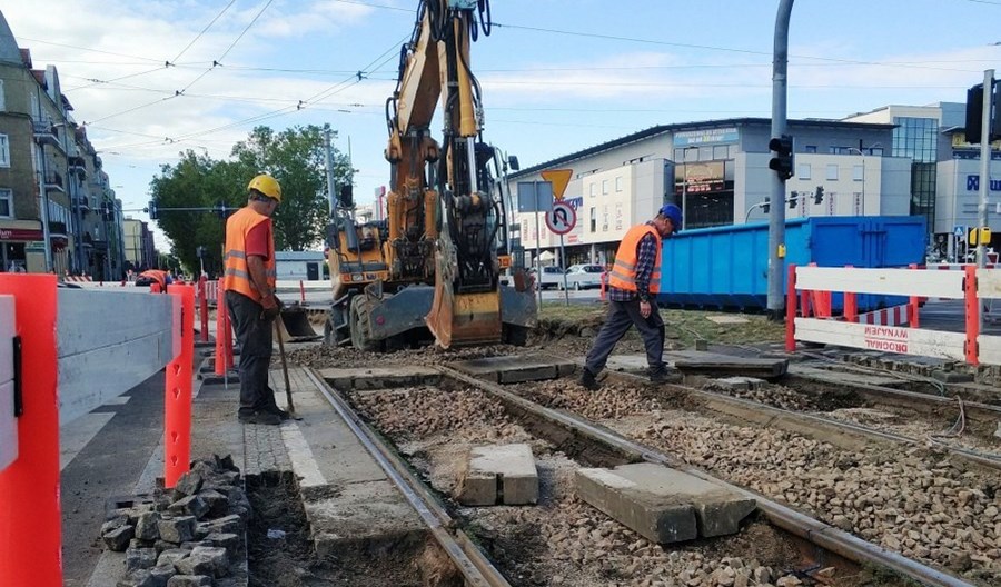 Szczecin: Torowa rewolucja. Prace drogowe w rejonie Ronda Sybiraków Szczecin: Torowa rewolucja. Prace drogowe w rejonie Ronda Sybiraków