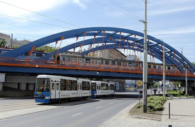 Wrocław. W nocy wydzielenie torowiska na ul. Grabiszyńskiej