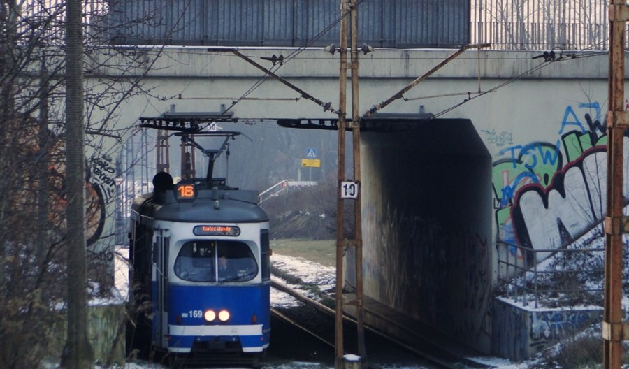 Kraków przygotowuje remont torów między pl. Centralnym a Kopcem Wandy Kraków przygotowuje remont torów między pl. Centralnym a Kopcem Wandy
