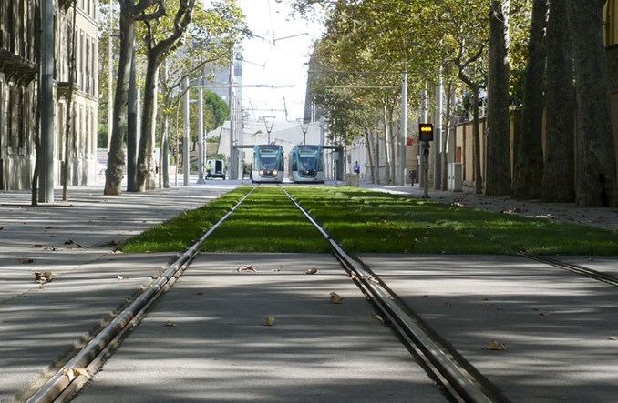 Barcelona. Coraz bliżej połączenia dwóch systemów tramwajowych