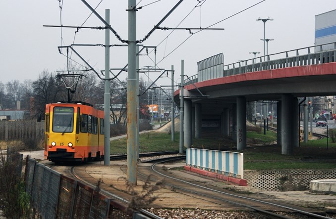 Łódzkie tramwaje podmiejskie: Kradzież infrastruktury i podwykonawca MPK