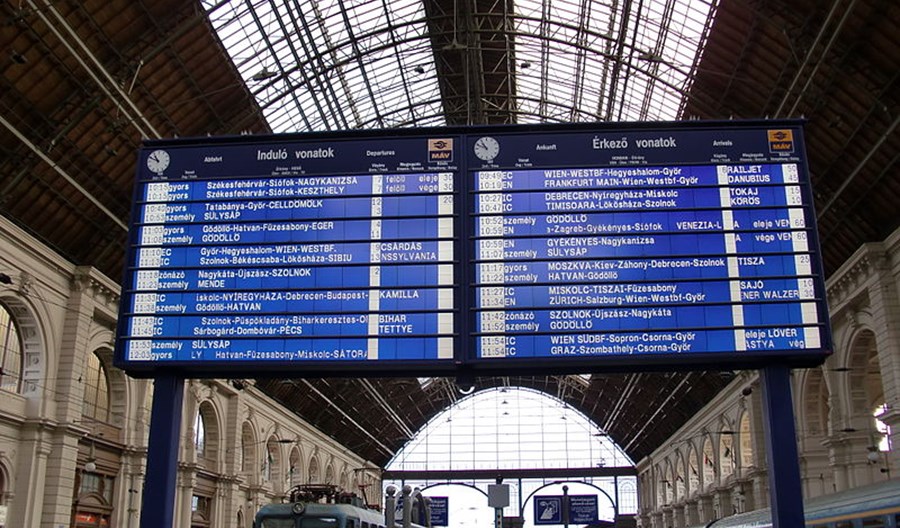 budapeszt podłączyć