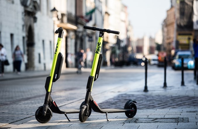 Hulajnogi hive ruszają w Krakowie i w Poznaniu