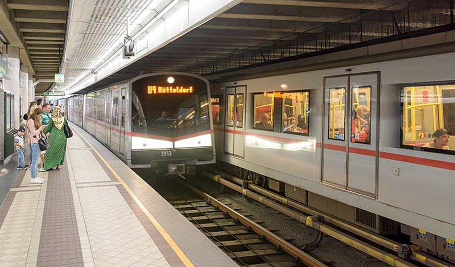Wiedeń. Pasażerowie nie chcą perfum w metrze Wiedeń. Pasażerowie nie chcą perfum w metrze