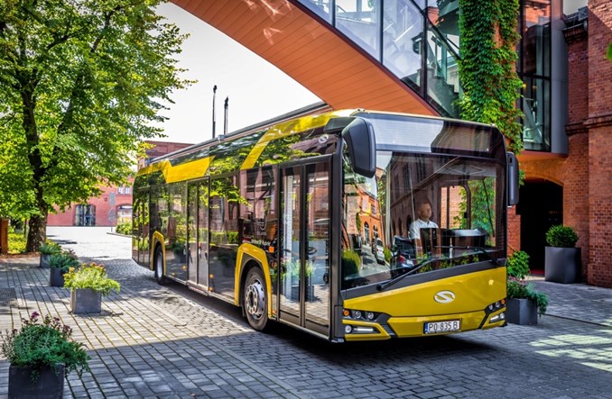 Konin akceptuje ofertę Solarisa na hybrydy
