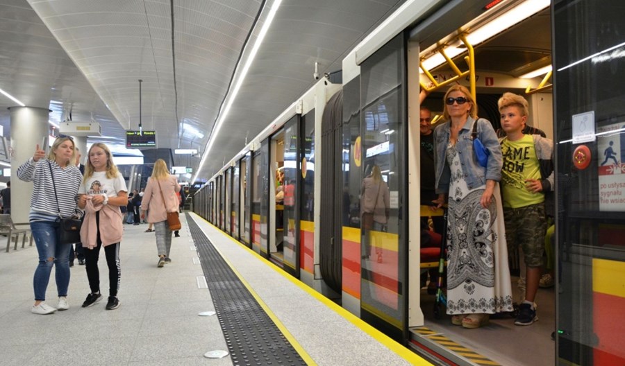 Metro na Targówek: Dw. Wileński wciąż najpopularniejszy Metro na Targówek: Dw. Wileński wciąż najpopularniejszy