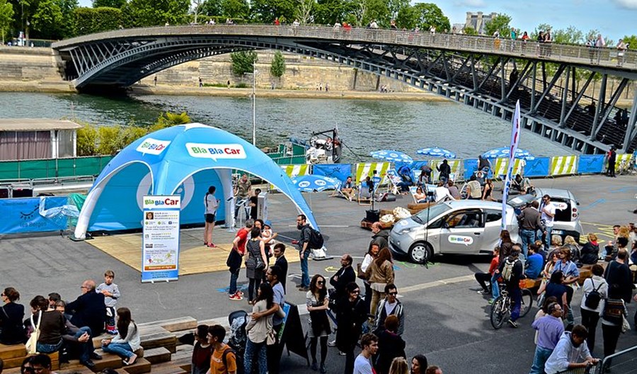 BlaBlaCar przesiada się do autobusu. Kupił Busfor BlaBlaCar przesiada się do autobusu. Kupił Busfor