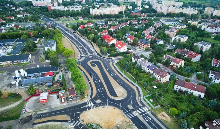 Lublin z nowym odcinkiem sieci trolejbusowej w ulicy Choiny Lublin z nowym odcinkiem sieci trolejbusowej w ulicy Choiny