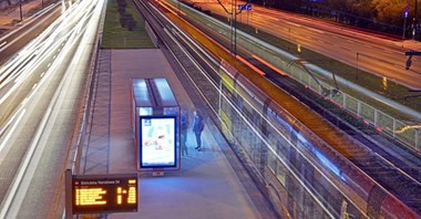 Nielek: Transport publiczny jest też dla pojedynczych podróżnych