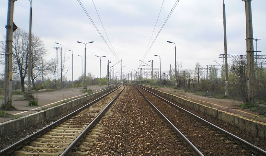 Łódź: Trwa remont przystanków kolejowych na Olechowie Łódź: Trwa remont przystanków kolejowych na Olechowie
