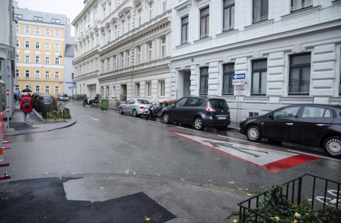 Warszawa. Społecznicy zamkną dla aut ulicę przy jednej ze szkół