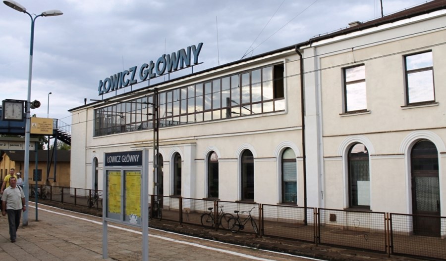 PKP SA z umową na projekt przebudowy dworca Łowicz Główny PKP SA z umową na projekt przebudowy dworca Łowicz Główny