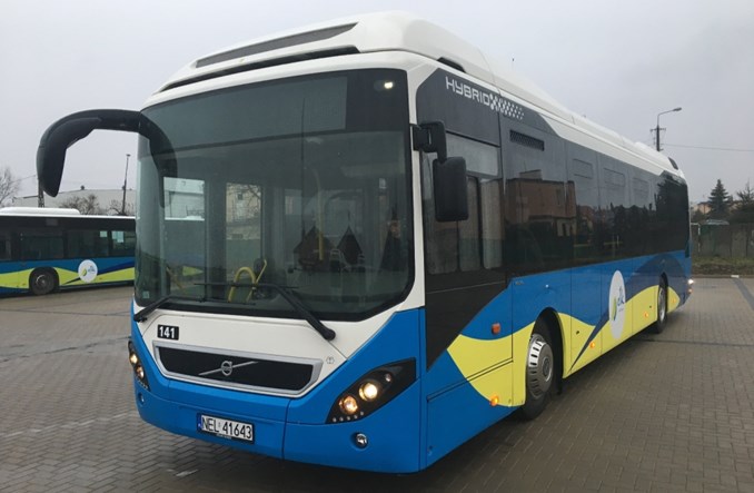 Pierwsze autobusy hybrydowe Volvo trafiły do Ełku