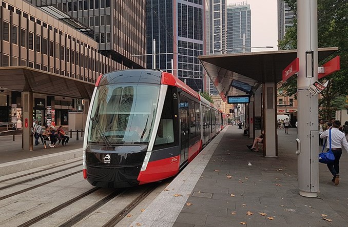 Sydney. Tramwaj przyjechał, pub organizuje imprezę dla miasta