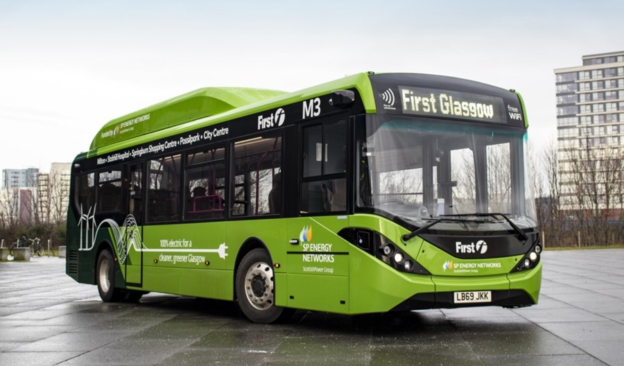 Glasgow. Autobusy elektryczne pół wieku po likwidacji trolejbusów Glasgow. Autobusy elektryczne pół wieku po likwidacji trolejbusów