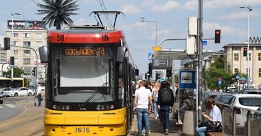 Warszawa: 1,2 mld pasażerów komunikacji miejskiej w 2019 roku