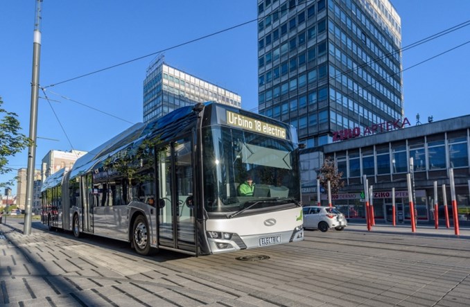 Bonn. Solaris wygrał przetarg na trzy przegubowe elektrobusy