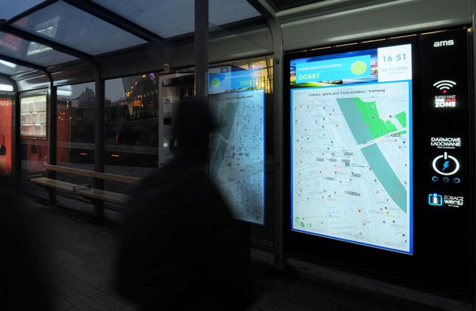 Kraków: Innowacja na przystankach. Mapy z pojazdami online