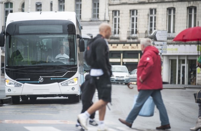 Genua. Irizar dostarczy 14 autobusów elektrycznych