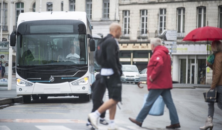 Genua. Irizar dostarczy 14 autobusów elektrycznych Genua. Irizar dostarczy 14 autobusów elektrycznych