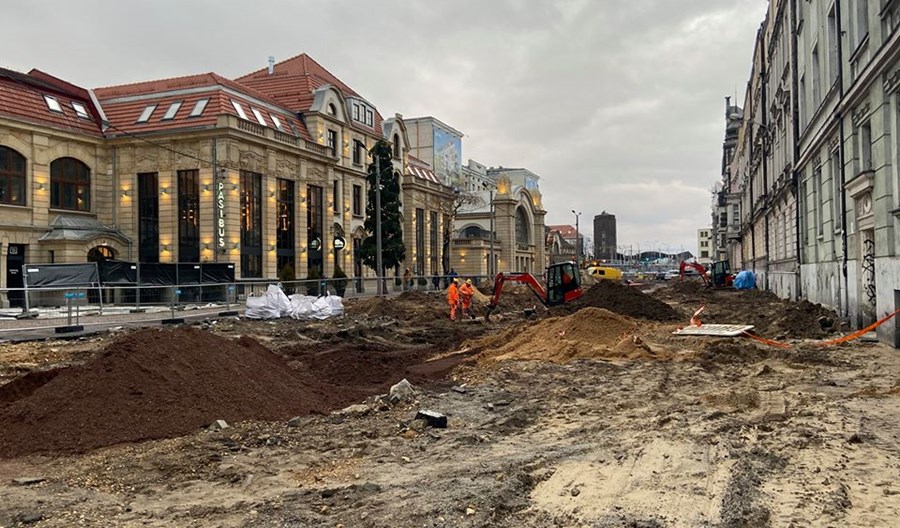 Katowice: Dworcowa staje się deptakiem miejskim Katowice: Dworcowa staje się deptakiem miejskim