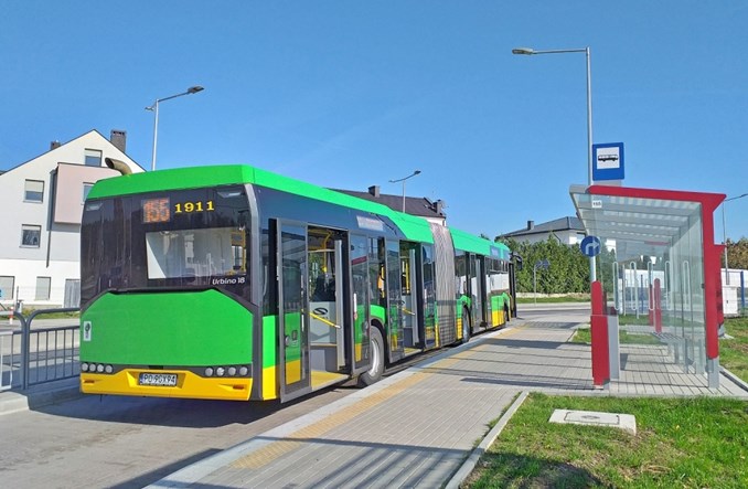 Poznań wietrzy autobusy. Kierowcy w Lublinie z żelem antybakteryjnym