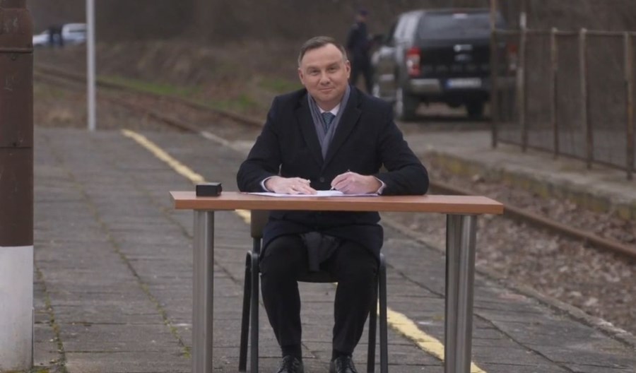 Kto nie ma pociągu do Końskich Kto nie ma pociągu do Końskich