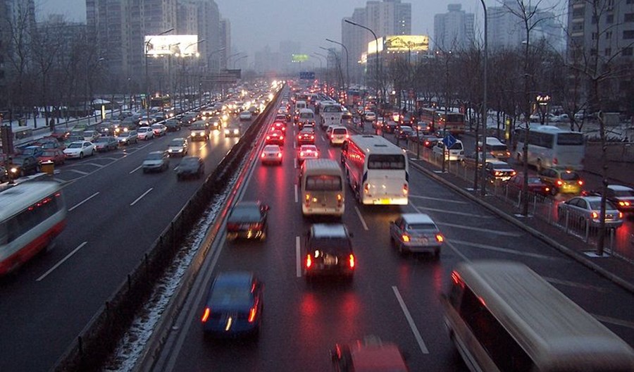 Ekspert klimatyczny: Koronawirus ograniczy liczbę ofiar zanieczyszczeń powietrza Ekspert klimatyczny: Koronawirus ograniczy liczbę ofiar zanieczyszczeń powietrza