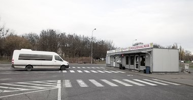 Łódź: Nie jeżdżą autobusy dalekobieżne. Coraz trudniej przemieszczać się po kraju