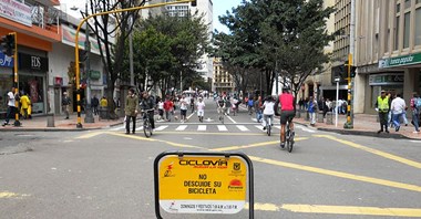 Bogota najbardziej przyjazna pieszym. Najgorzej jest w USA 