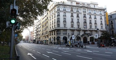 Włochy i Hiszpania zabraniają jeździć rekreacyjnie rowerem. Holandia nie