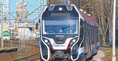 WKD przechodzi na rozkłady weekendowe