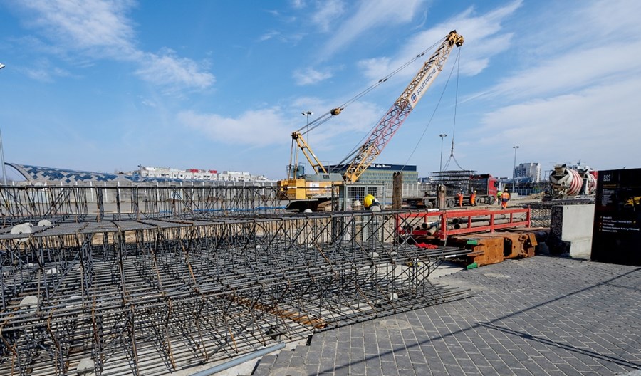 Łódź: Powstają ściany szczelinowe podziemnej ul. Hasa Łódź: Powstają ściany szczelinowe podziemnej ul. Hasa